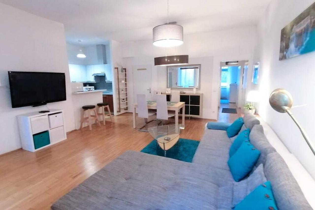 Nd Exquisites Wundervolles Ruhiges Terrassenapartment Mit Garage Vienna Luaran gambar
