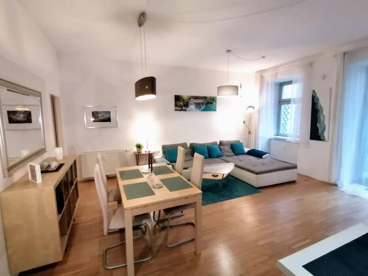 Nd Exquisites Wundervolles Ruhiges Terrassenapartment Mit Garage Vienna Luaran gambar