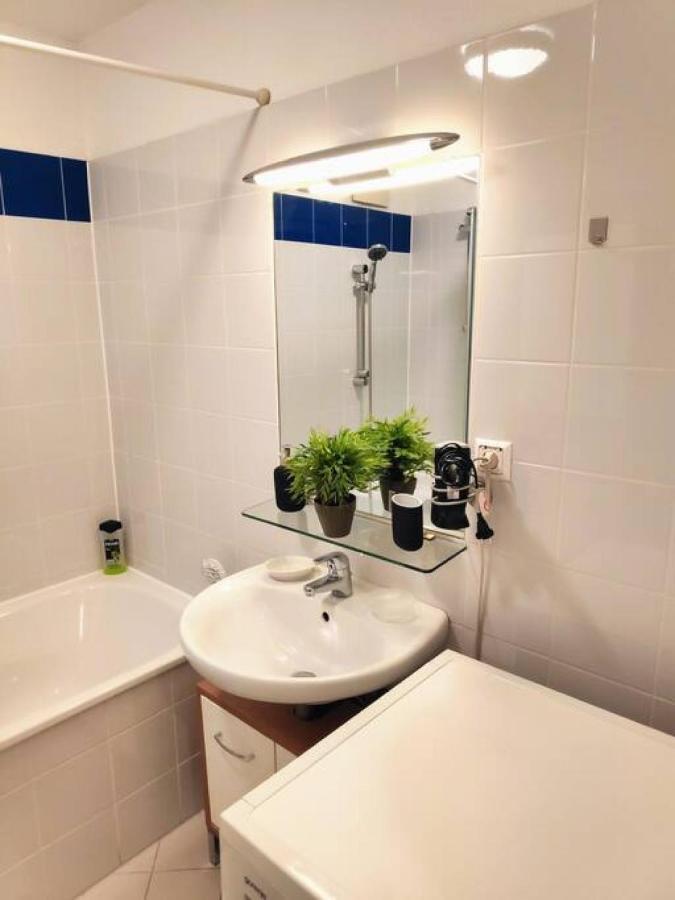 Nd Exquisites Wundervolles Ruhiges Terrassenapartment Mit Garage Vienna Luaran gambar
